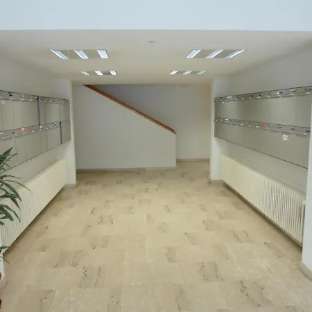 Swissme - Neu-seeblick-balkon-parkplatz-nahe Bergbahn Apartment St. Moritz